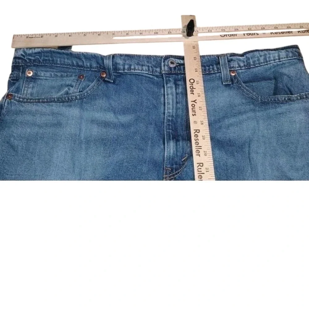 Vintage Levi's 559 Relaxed Straight Jeans size 41x31 Denim Whiskered Tall Levis